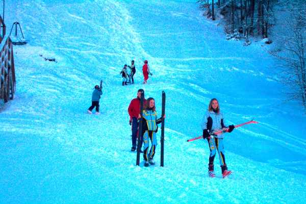 Le saut à ski à Chaux-Neuve